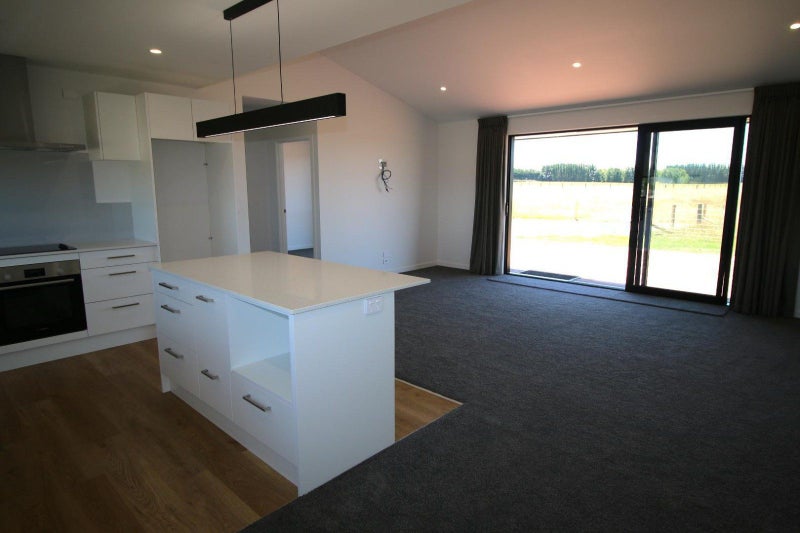 Bulls, 2 bedrooms64305096145155113