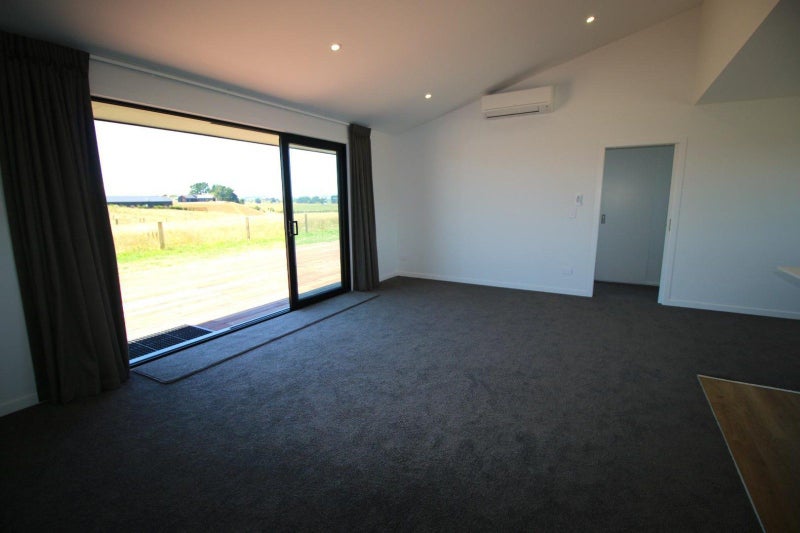 Bulls, 2 bedrooms64305096145155114