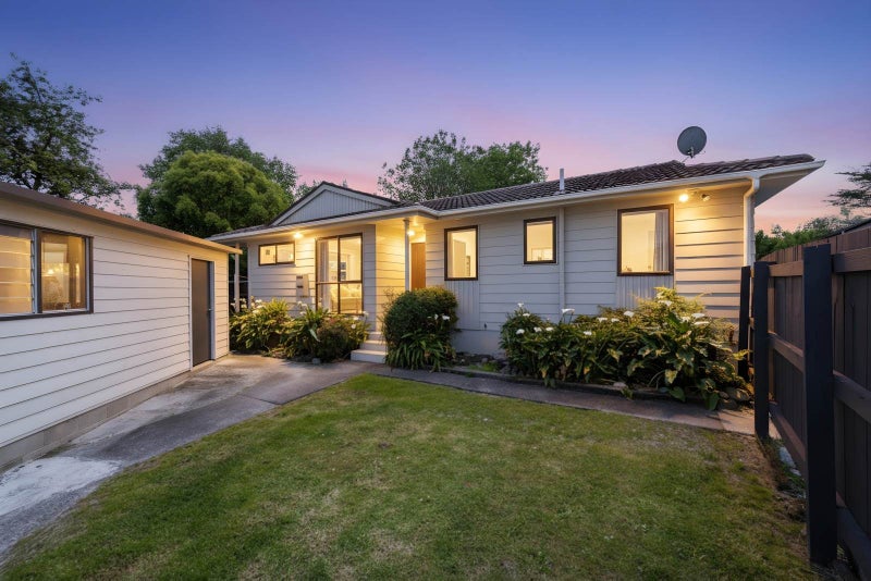 Vendor Leaving for Good – Must Sell!64305291082754110