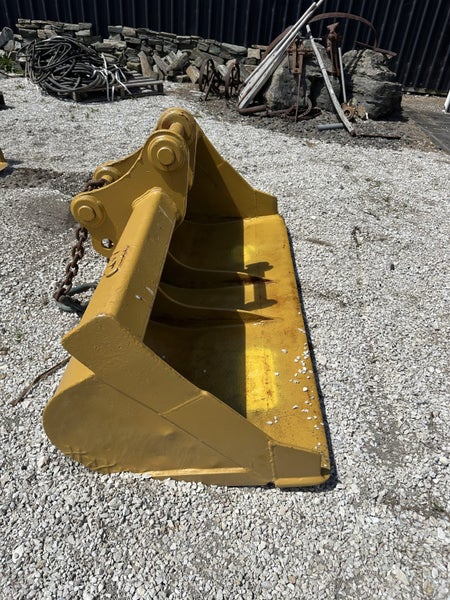 1840w NSP cleaning bucket for excavator Carousel 1