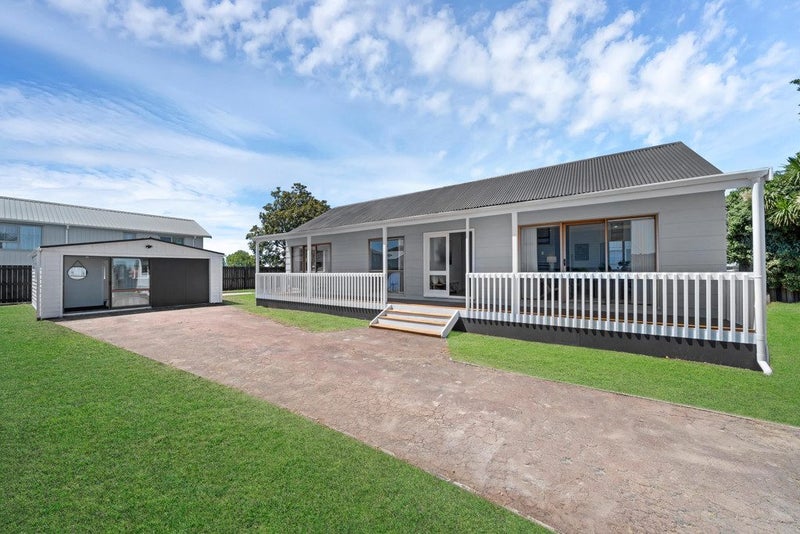 Renovated and Move-In Ready!64305497605505112