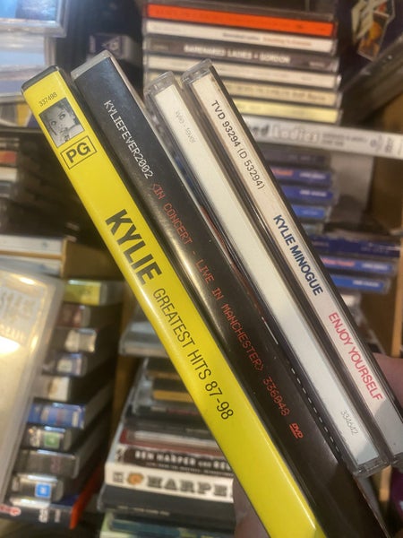 * bulk buy x 4 KYLIE MINOGUE ** Carousel 1