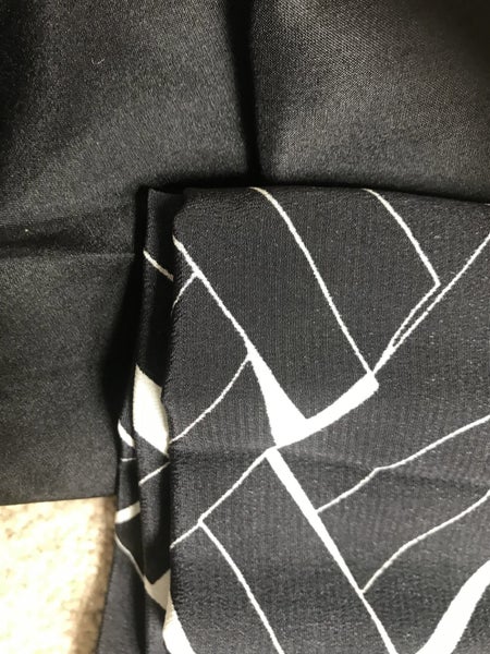 100% Genuine Silk Black and White Fabric Scraps/Off Cuts64434760513921113