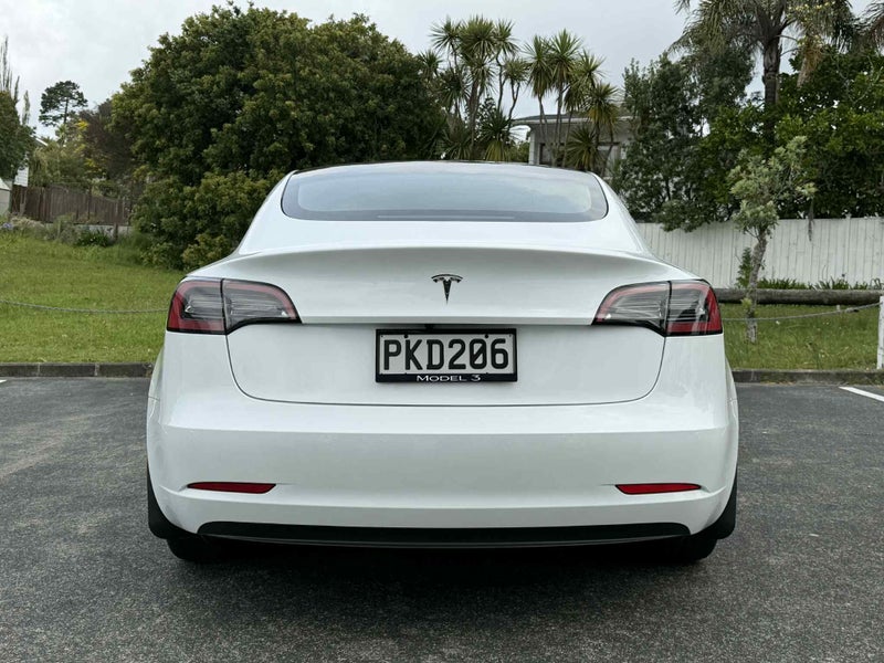 2022 Tesla Model 3 Rear Wheel Drive64306297929091113