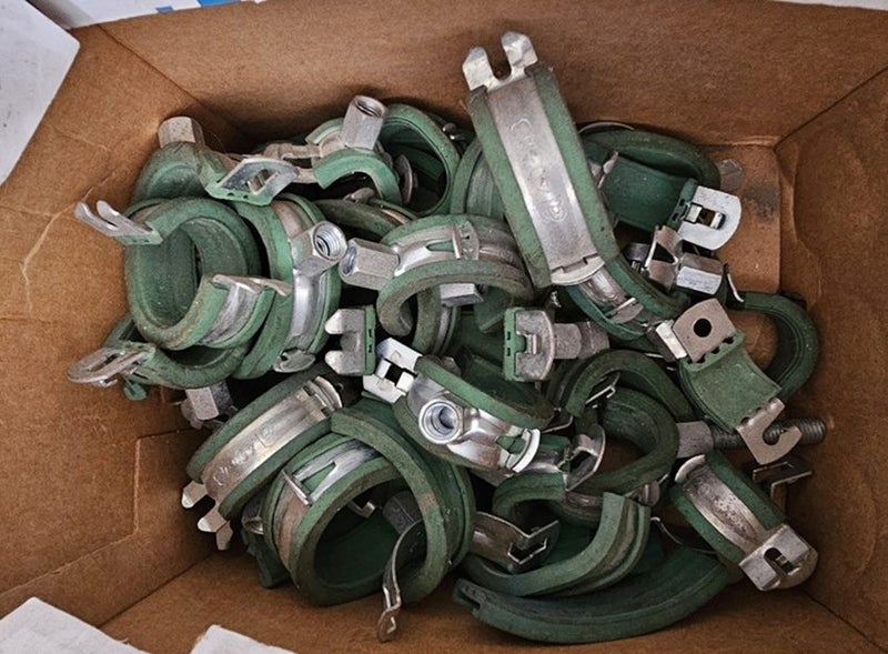Rubber Lined Munzing / Pipe Clamps x10 Carousel 9