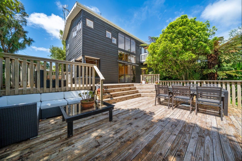 Funky, fresh, and full of character64306298083459110