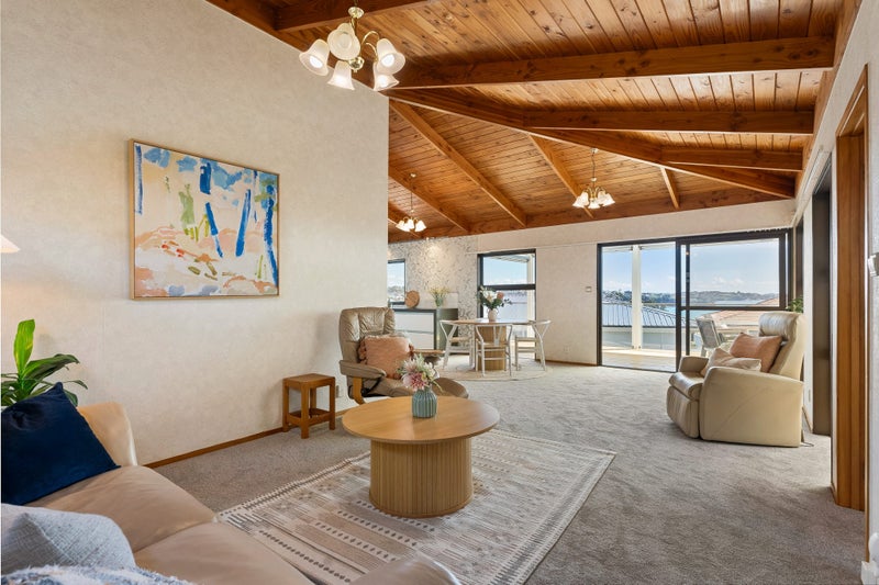 A VIEW YOU'LL NEVER WANT TO LEAVE64306495236739111