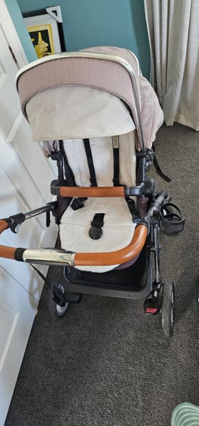 Silver Cross Pioneer pram bundle64306507842946112