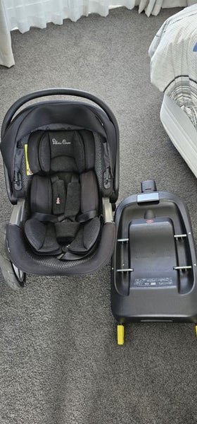 Silver Cross Pioneer pram bundle64306507842946114