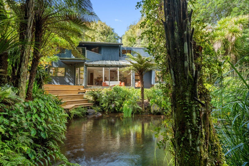 Dream it. Live it. This could be yours.64306904019587111