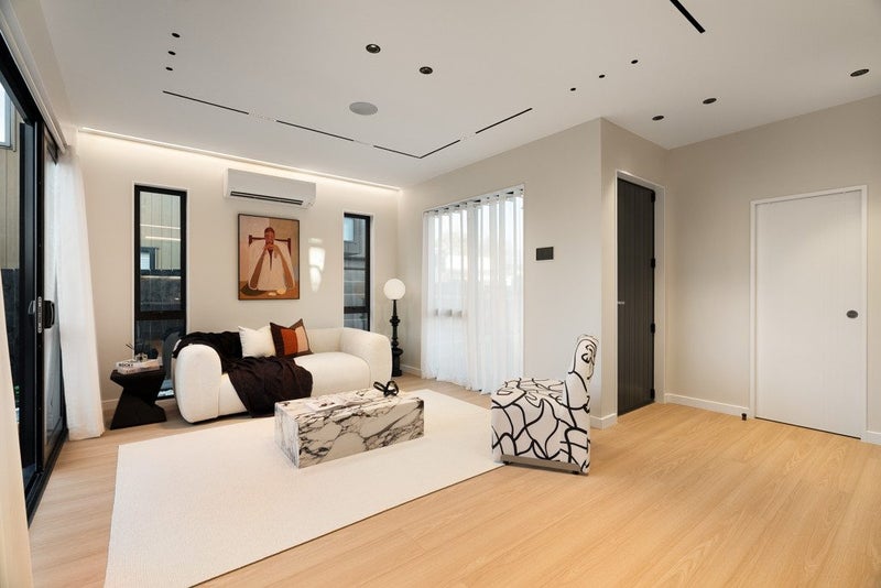 New Coastal Home with Sea Views - Rangitoto Zone!64307214345345112