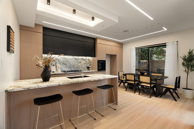 New Coastal Home with Sea Views - Rangitoto Zone!64307214345345114