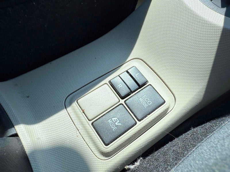 2012 Toyota Aqua 1.5G Hybrid Reverse Camera, Sm...64307310596993114