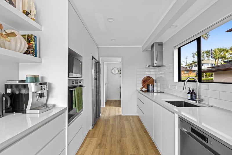 Coastal Gem64307325929474113