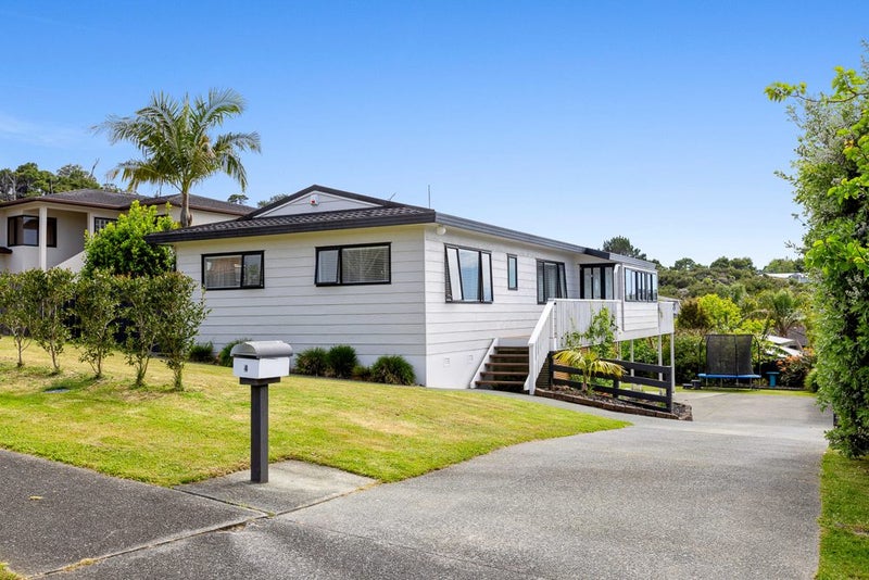 Coastal Gem64307325929474114