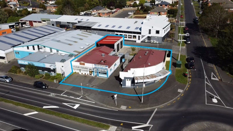 Split Risk, Multi Tenanted Investment64307325818882110