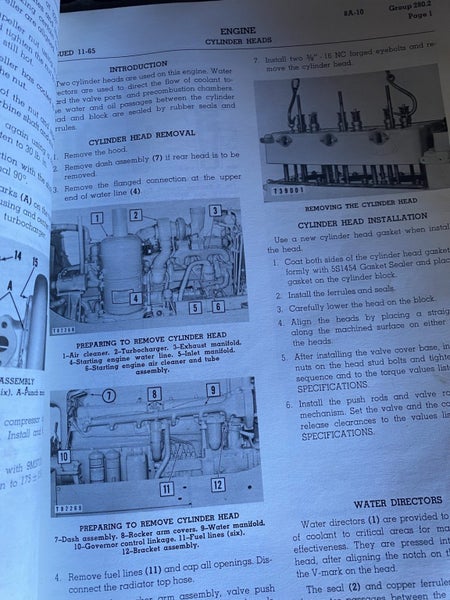 Old Caterpillar D8 service manual Carousel 3