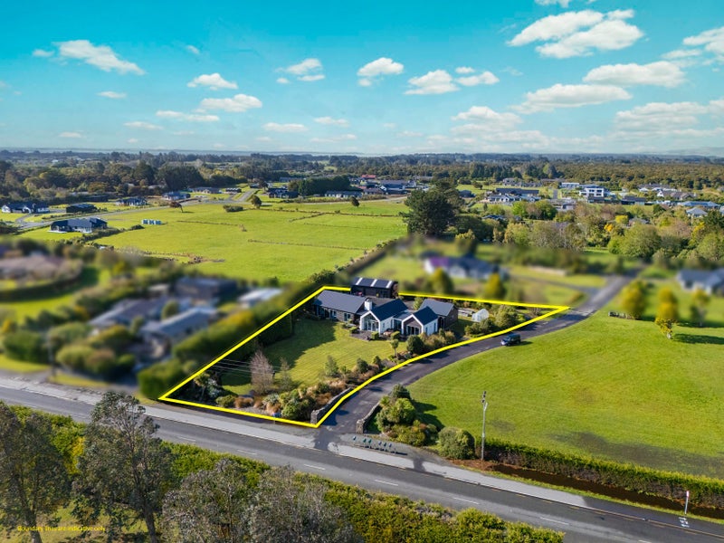 Modern lifestyle with space to entertain!64307513310081112