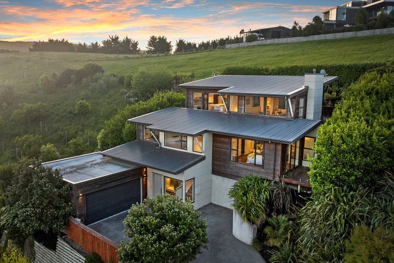 A Moving Seascape!64307513386114110