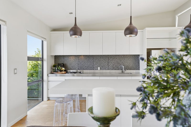 A Moving Seascape!64307513386114113