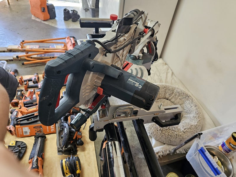 $1 RESERVE - AEG, TOOLS, SAW, MISC. BUNDLE64308037973507113