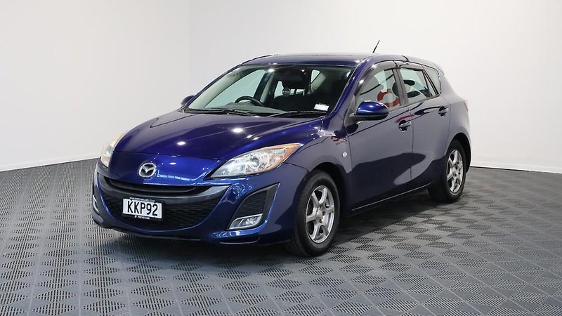 2009 Mazda Axela 15S, NZ Radio, Reverse Camera64308224516865112