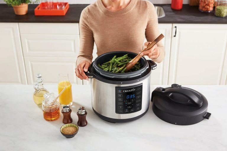 Crockpot: Express Crock Multi-Cooker Carousel 5