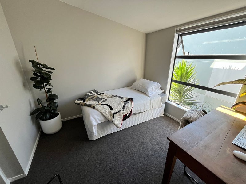 Stoke, 3 bedrooms64308319172867113