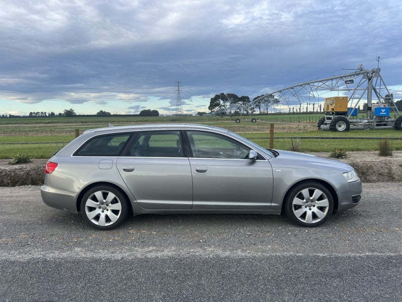 2005 Audi A6 4.2 Quattro64315660490882111