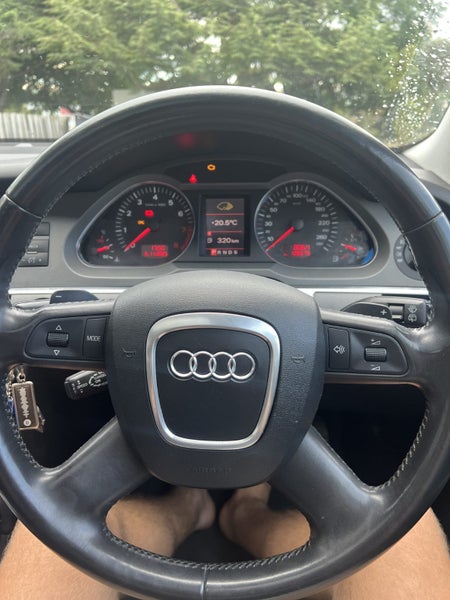 2005 Audi A6 4.2 Quattro64315660490882113
