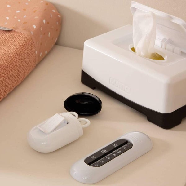 LUMA: Easy Wipe Box - Snow White Carousel 4