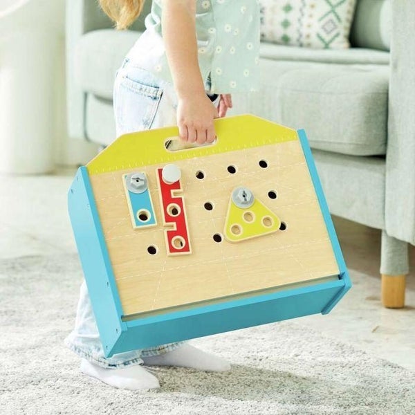 Hape: Little Engineer's Workbench Carousel 3
