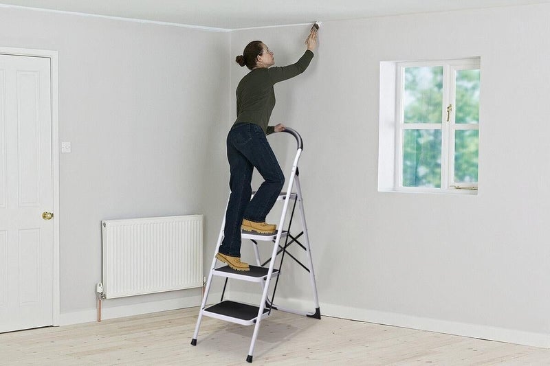 Certa Steel Frame 4-Step Folding Ladder Carousel 2