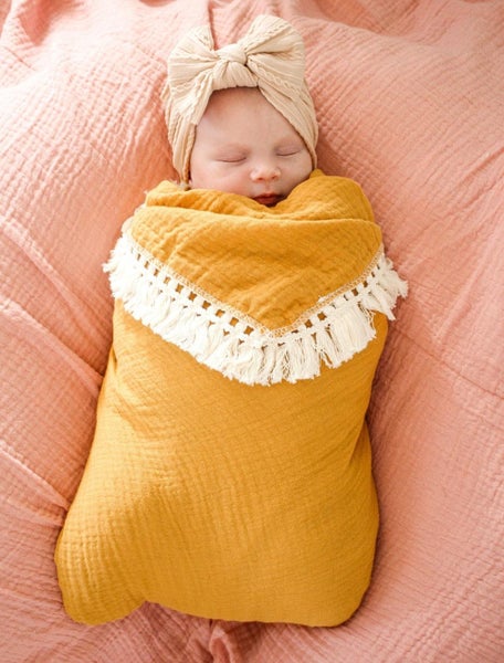 LaVida: Cotton Blanket - Stone Carousel 2