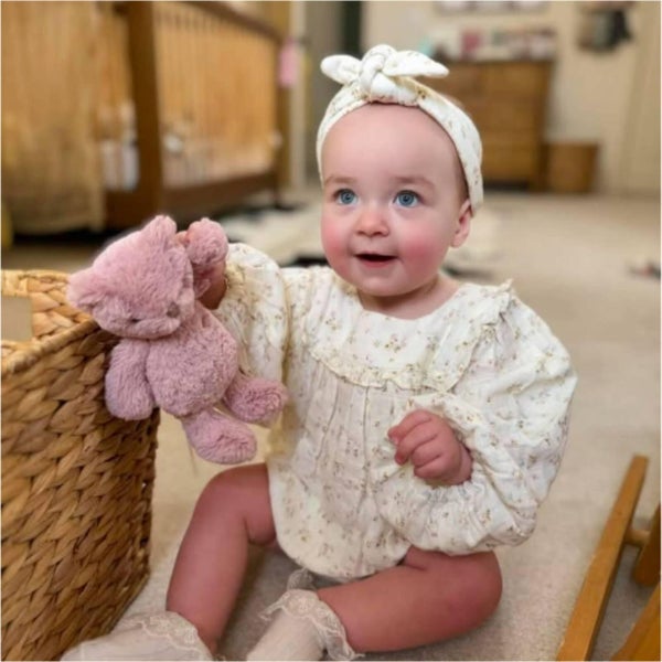 Snuggle Bunnies: George the Bear - Powder Pink 20cm Plush Carousel 5