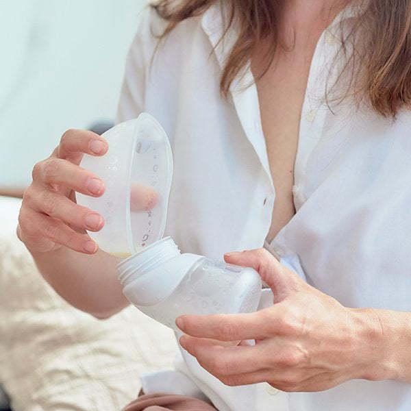 Marcus & Marcus: Silicone Breastmilk Collector Carousel 2