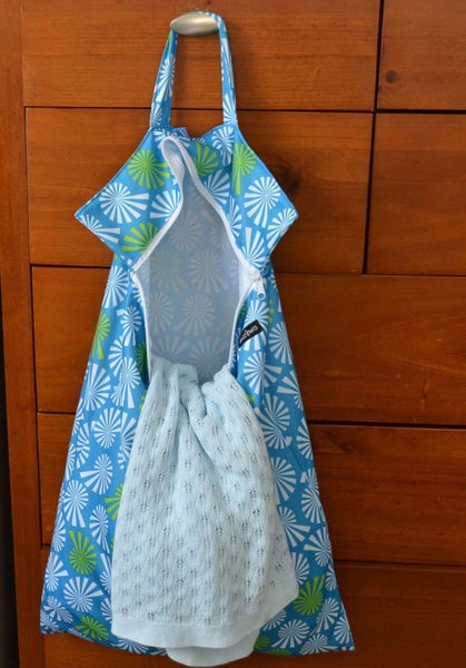 Snazzi: Wet Bag - Blue White Spiral (Large) Carousel 3