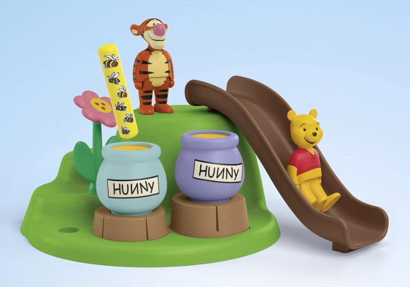 Playmobil: Junior & Disney - Winnie's & Tigger's Bee Garden (71694) Carousel 5