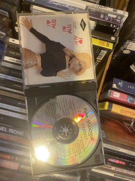 * bulk buy x 4 KYLIE MINOGUE ** Carousel 4