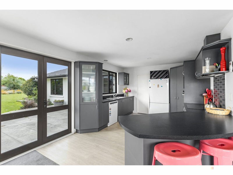 Exceptional Family Value in Sought-After Methven64315570851585114