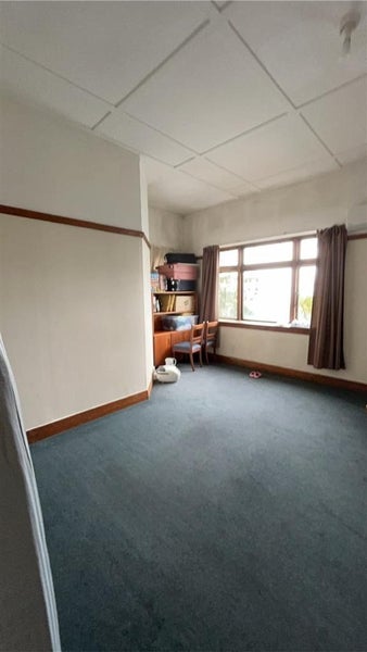 Thorndon, 3 bedrooms64315172080258111