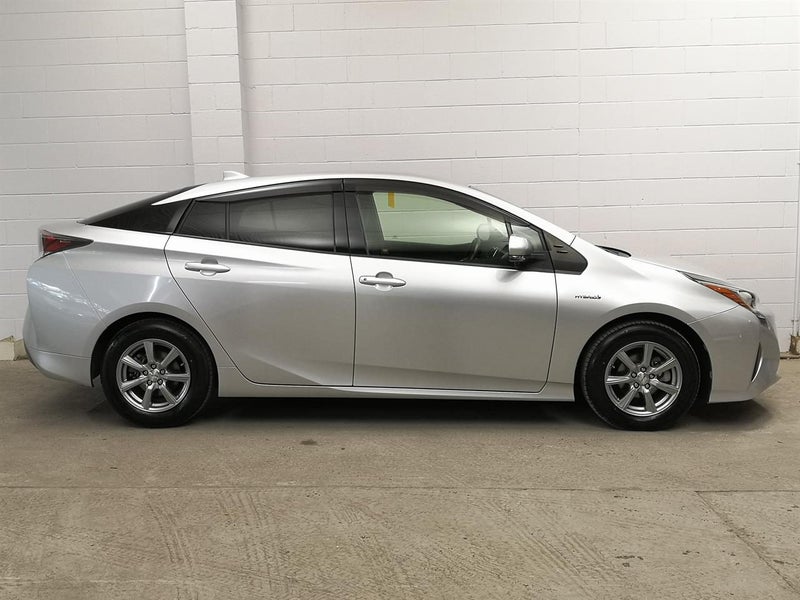 2017 Toyota Prius Hybrid, Camchain, Nice and tidy64315556036994112