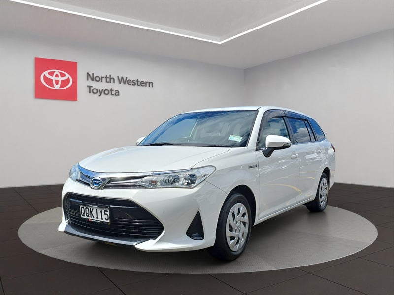 2018 Toyota Corolla Fielder 1.5L Hybrid G 2WD W...64315660499457112