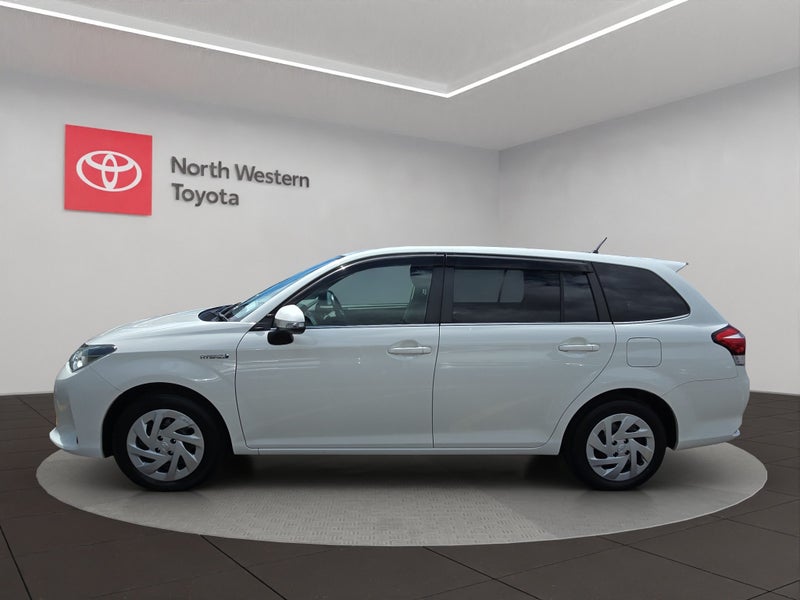 2018 Toyota Corolla Fielder 1.5L Hybrid G 2WD W...64315660499457113