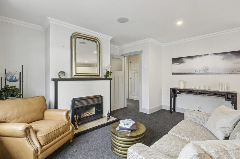 Picture-Perfect Starter in a Prime Location64317399634434113