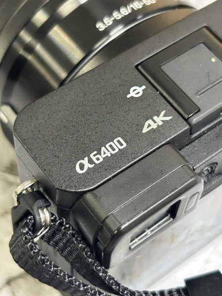 Sony 6400 4K camera with 16-50m AUCTION!! Carousel 2