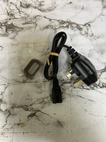 Sony 6400 4K camera with 16-50m AUCTION!! Carousel 11