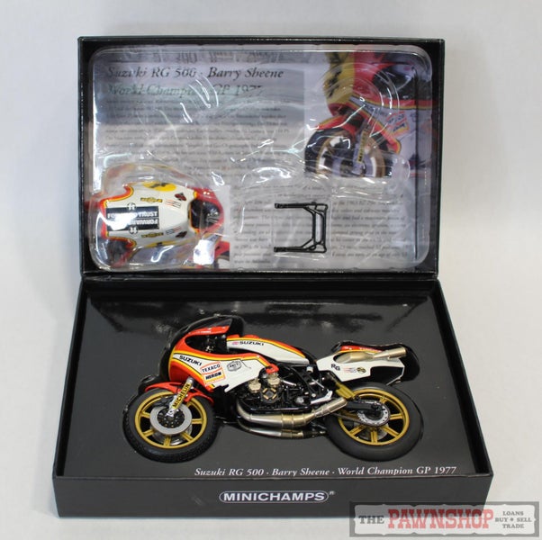 Minichamps Suzuki RG500 - Barry Sheene - 1977 GP World Champion Carousel 1