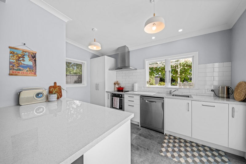 Charming with Modern Comforts!64315870282627112