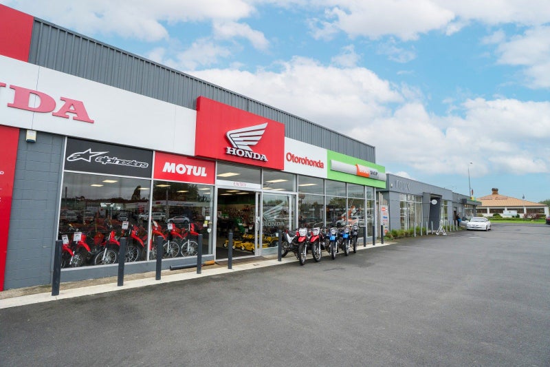 Split-risk Asset64316063087875111